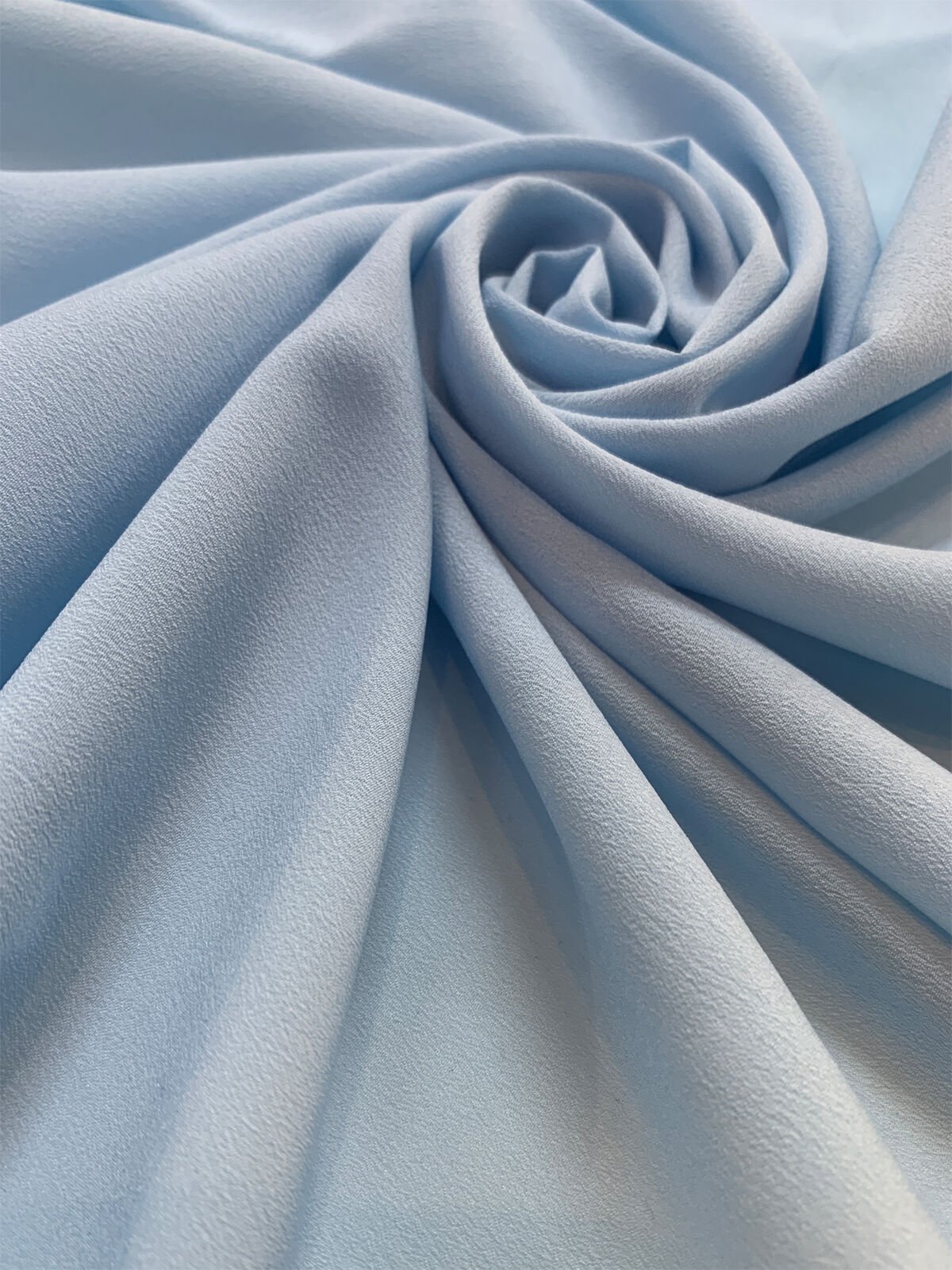 İnce Krep Kumaş Bebe Mavi Rengi