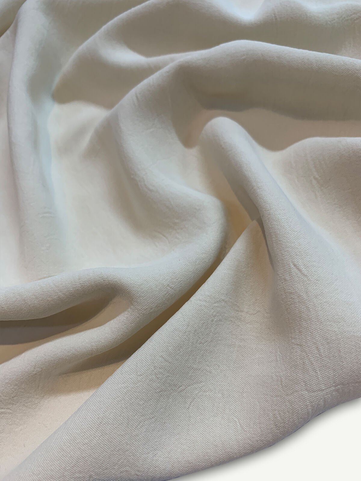 Krep Kumaş Ayrobin Efektli Dökümlü - Taş Rengi