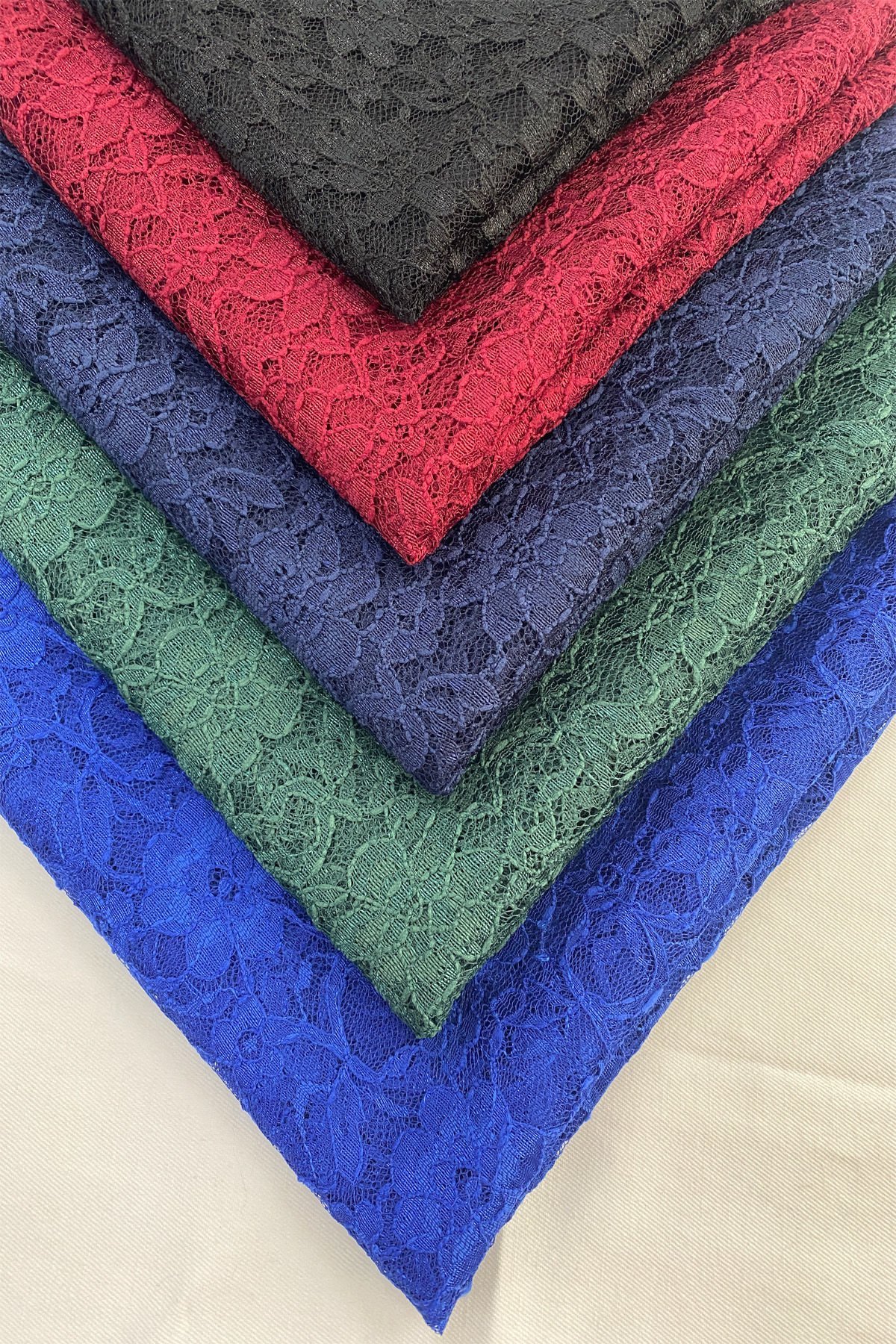 Dantel Kumaş 5 Renk Desen K