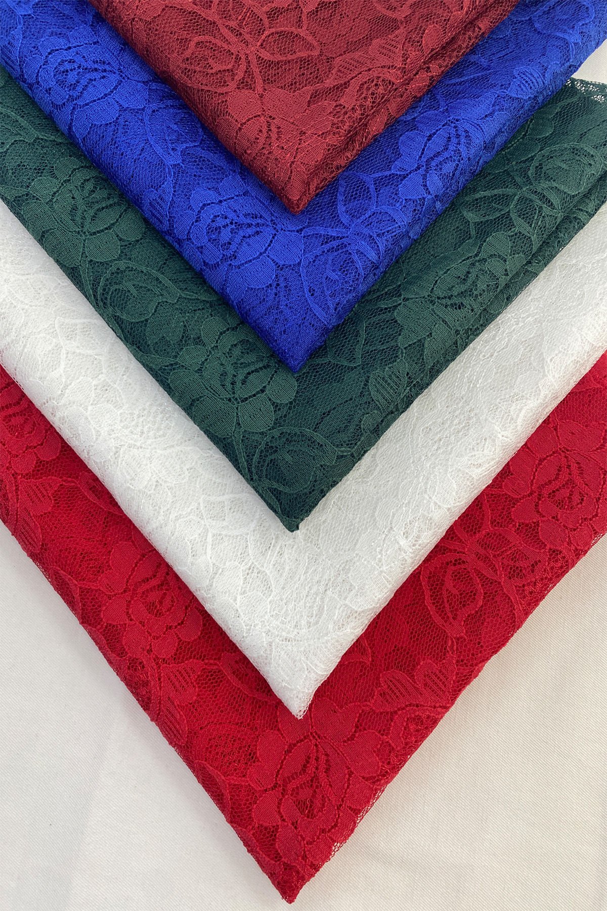 Dantel Kumaş 5 Renk  Desen B