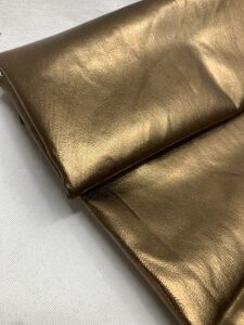 Deri Görünümlü Esnek Kot Kumaş Parça 95x140 cm Gold