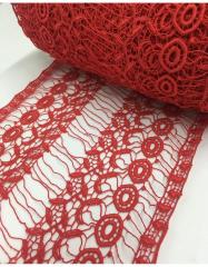 Kırmızı Şerit Dantel Kumaş