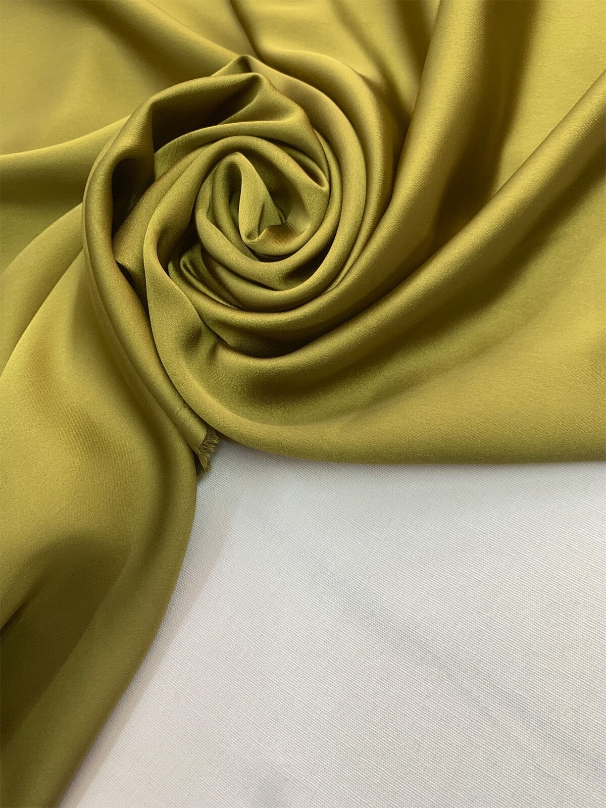 Yağ Yeşili Asetat Saten Kumaş