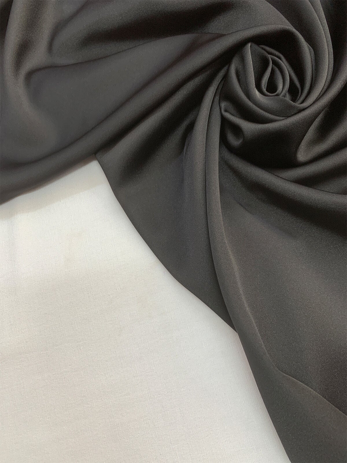 Siyah Asetat Saten Kumaş