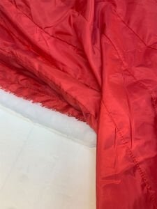 Kırmızı Kapitone Kumaş Montluk - Tek Taraflı