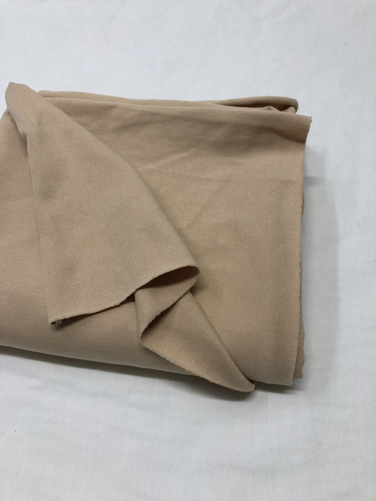 Diz Yapmaz Esnek 2 İplik Kumaş, Parça 85x180 cm - Bej (HAFİF KİR VAR)
