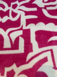 Pembe Beyaz Desenli Welsoft Kumaş Çift Taraflı -  Yumuşak Tok Doku