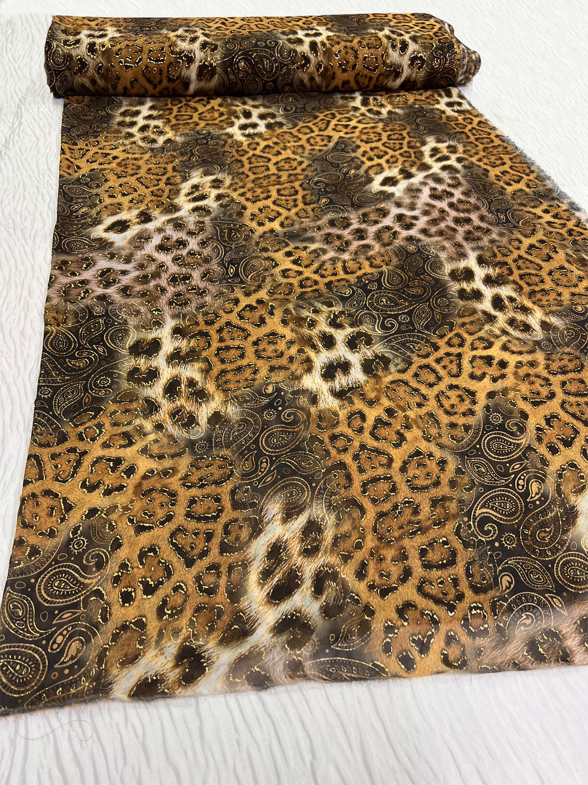 Leopar Şal Desenli Şifon Kumaş