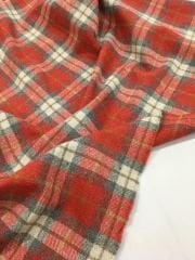 Dış Giyimlik Kırmızı Ekose Kumaş Kışlık