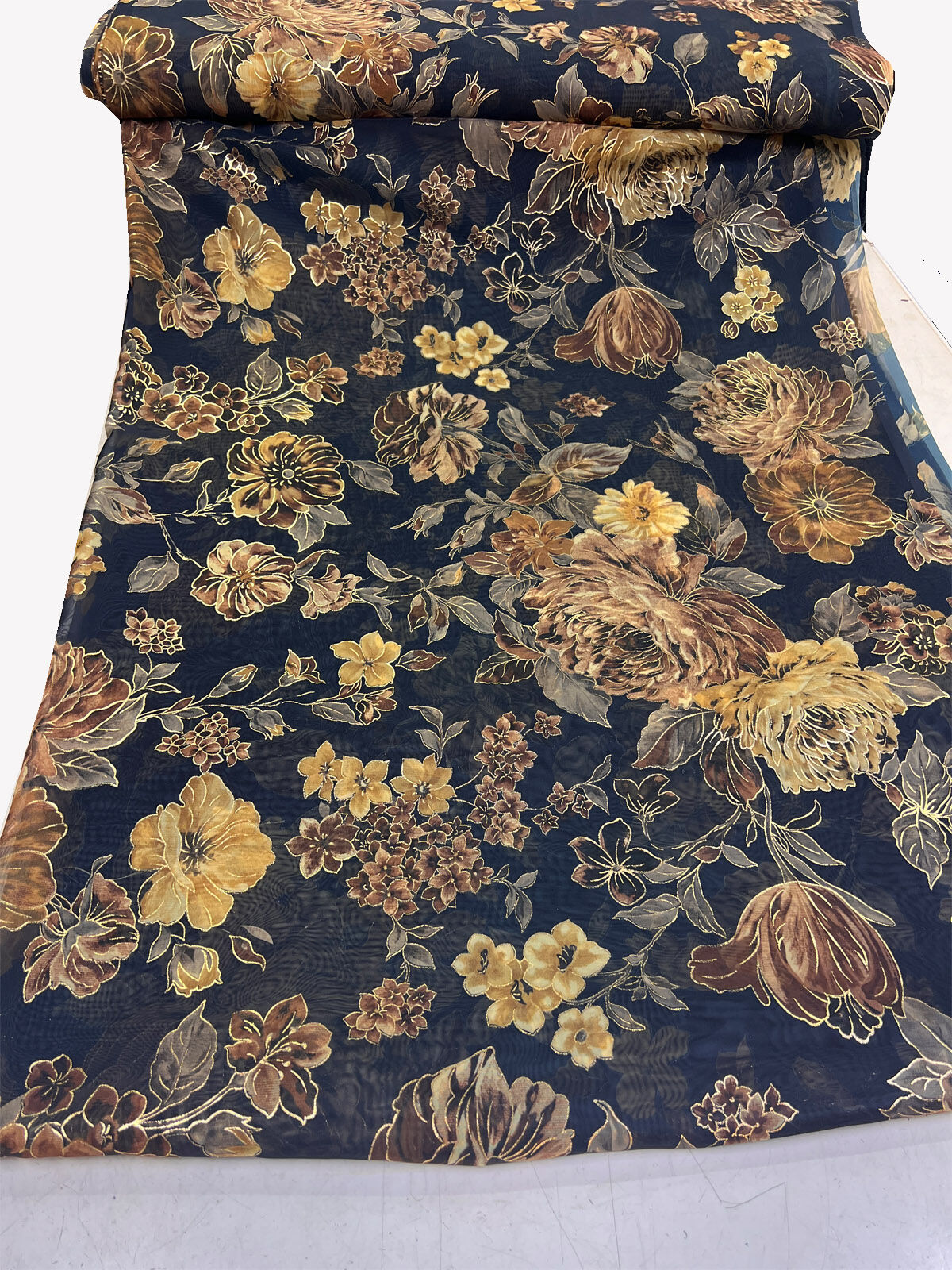 Desenli Şifon Kumaş - Gold Çiçek Desenli