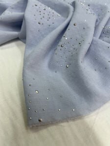 Açık İndigo Mavi Küme Taşlı Keten Görünümlü Kumaş