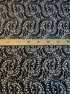 Siyah Dantel Kumaş - Klasik Dairesel Desenli - Tok ve Dökümlü