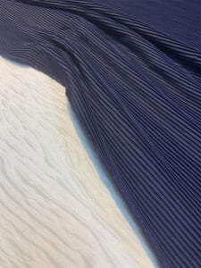 Piliseli Saten Kumaş Lacivert - Parlak ve Dökümlü