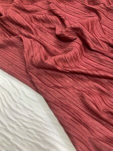 Bordo Penye Piliseli Kumaş