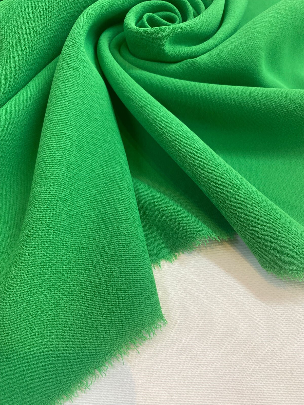 Yeşil Krep Kumaş