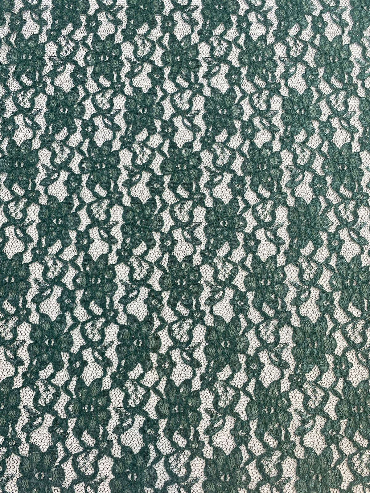 Zümrüt Yeşili Dantel Kumaş 2