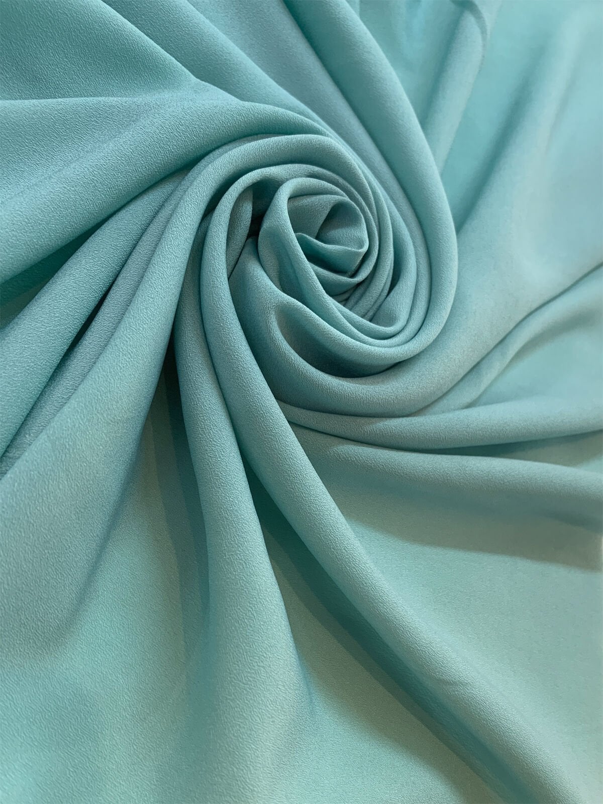 İnce Krep Kumaş Mint Yeşili