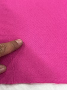 Koyu Pembe Esnek Dökümlü Buzi Jarse Penye (ENDE BELLİ BELİRSİZ ÇİZGİLER)