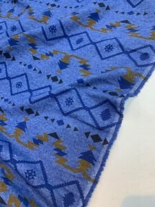 Pazen Benzeri, Etnik Desenli Mavi Kışlık Kumaş - Hafif Şardonlu