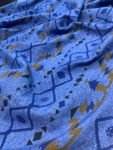 Pazen Benzeri, Etnik Desenli Mavi Kışlık Kumaş - Hafif Şardonlu