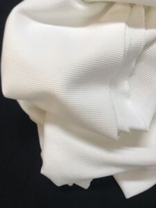 Ekru İnce Kaşkorse Kumaş, Parça 260x115 cm (BOYDAN ÇİZGİ VAR)