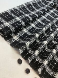 Siyah Beyaz Ekose Şanel Kumaş – Ceketlik & Takımlık