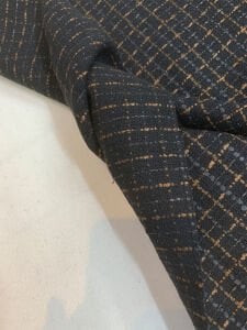 Siyah Kahve Füme Ekose Şanel Kumaş – Ceketlik & Takımlık