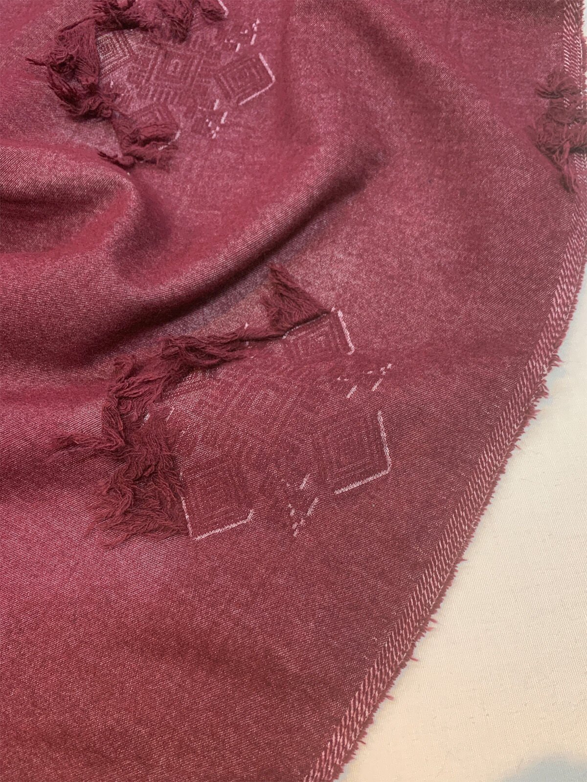 Kışlık Hafif Şardonlu Saçaklı Kumaş – Bordo