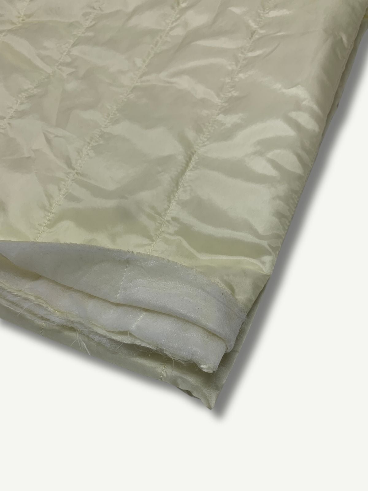 Krem İnce Kapitone Kumaş, Parça 270x140 cm - Tek Taraflı