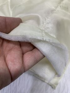 Krem İnce Kapitone Kumaş, Parça 190x150 cm - Tek Taraflı