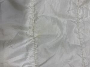 Krem Kapitone Kumaş, Parça 105x140 cm - Tek Taraflı (HAFİF KİR VAR)