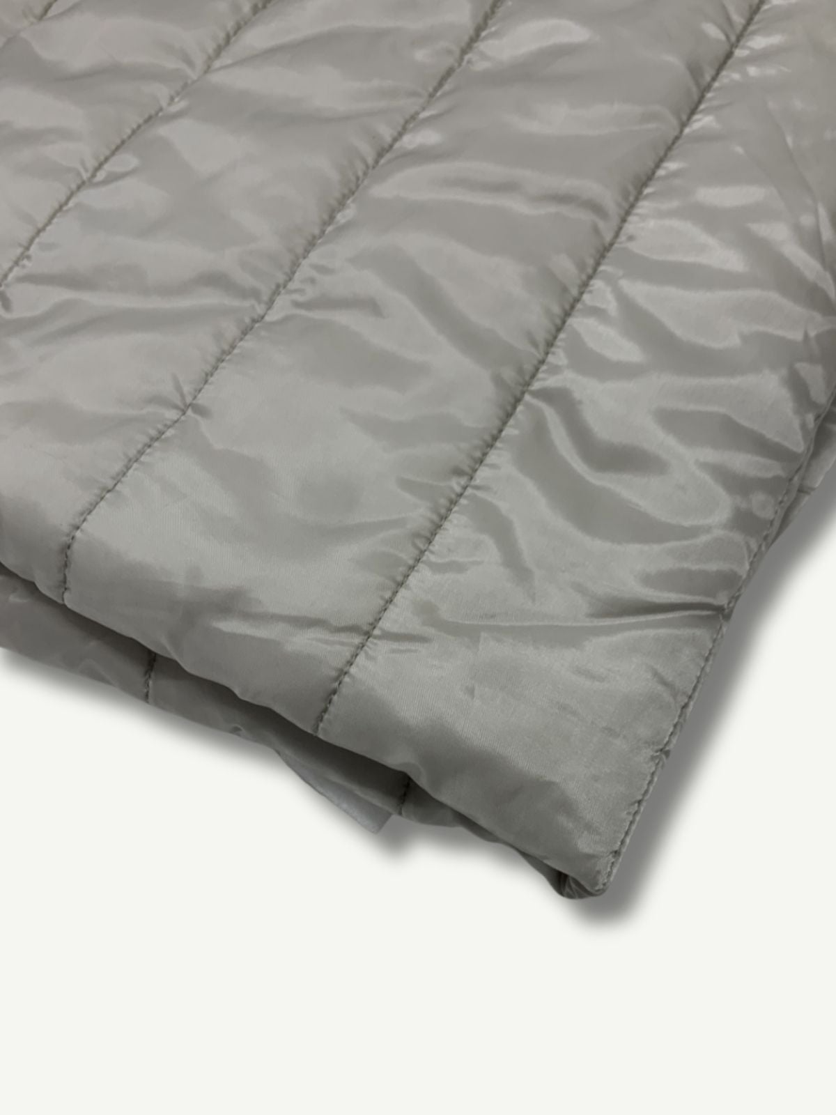 Gri Kapitone Kumaş, Parça 95x140 cm - Tek Taraflı