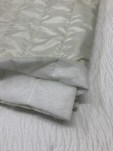 Krem Kapitone Kumaş, Parça 140x140 cm (LEKE VAR)