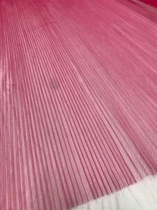 Fuşya Piliseli Sert Tül Kumaş