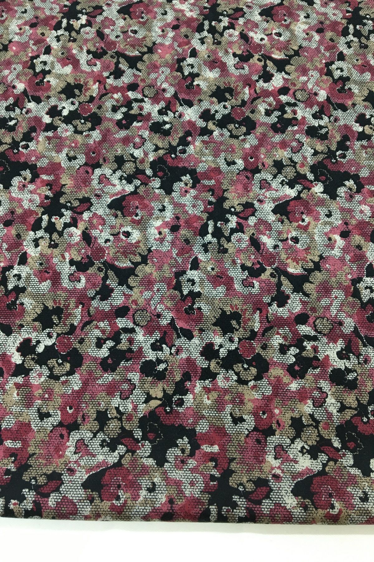 Desenli Menekşe Penye Kumaş - Desen6