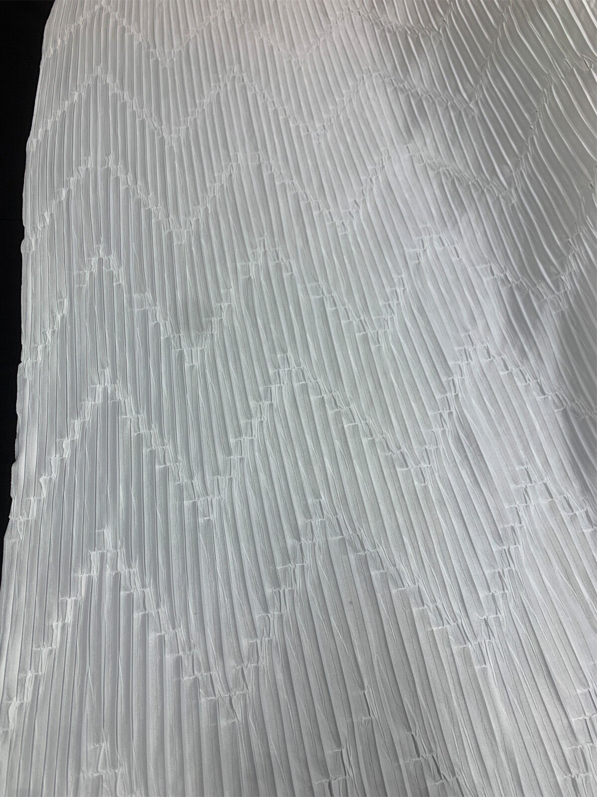 Beyaz Penye Piliseli Kumaş Zigzag Desenli