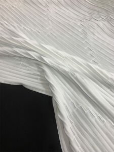 Beyaz Penye Piliseli Kumaş Zigzag Desenli