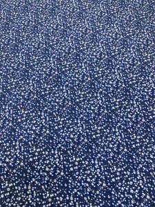 Mavi Çıtır Çiçek Desenli Viskon Kumaş