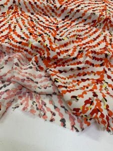 Turuncu Modern Desenli Viskon Kumaş