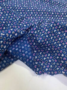 Lacivert Çıtır Desenli Viskon Kumaş