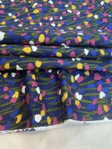 Lacivert Çiçek Desenli Duck Kumaş - Leke Tutmaz Döşemelik & Masa Örtülük