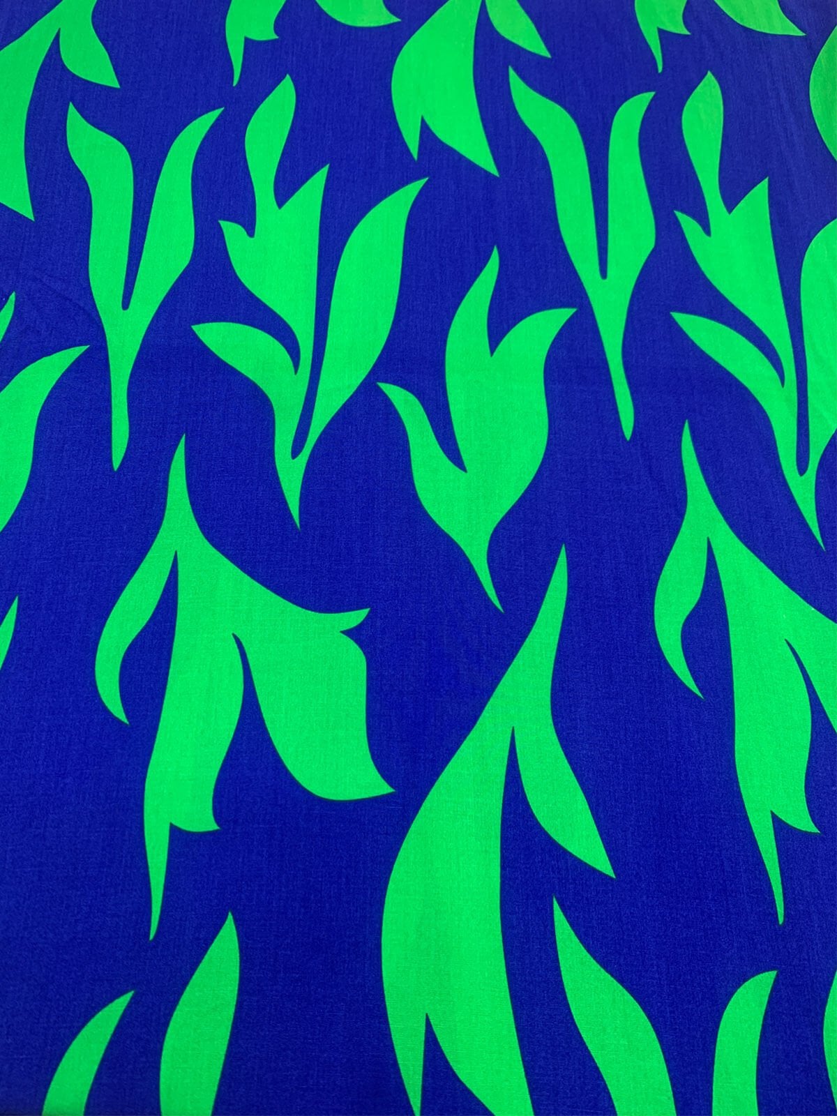 Saks Mavi Yeşil Yaprak Desenli Viskon Kumaş