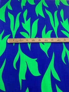 Saks Mavi Yeşil Yaprak Desenli Viskon Kumaş