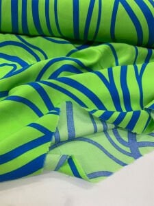 Yeşil Soyut Sarmal Desenli Viskon Kumaş