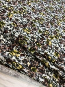 Desenli Viskon Penye Kumaş Dökümlü Esnek Elbiselik - Toprak ve Hardal Çiçekli