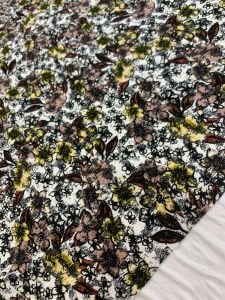 Desenli Viskon Penye Kumaş Dökümlü Esnek Elbiselik - Toprak ve Hardal Çiçekli