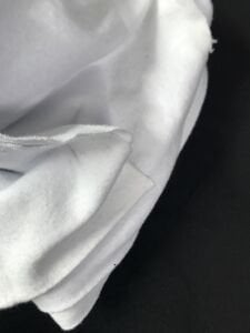 Beyaz Hafif Şardonlu Dar Enli İnterlok Kumaş, Parça 250x70 cm (HAFİF KİRLİ)