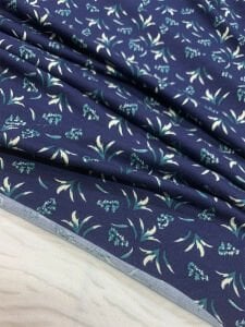 Desenli Viskon Penye Kumaş Dökümlü Esnek Elbiselik - Narin Turkuaz Dallı Desen