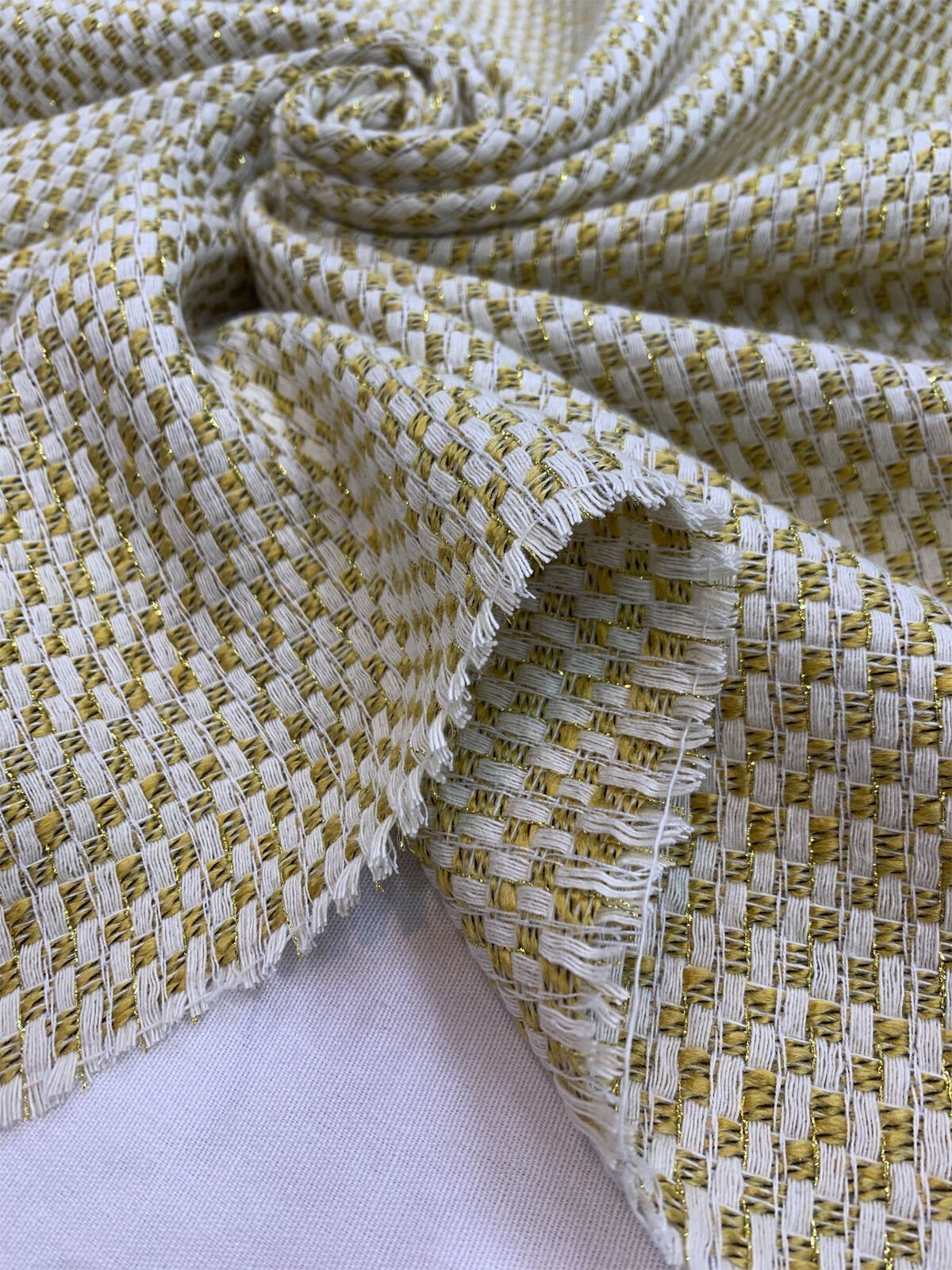 Simli Dekoratif Kalın Dokuma Kumaş - Kanepe Örtüsü ve Koltuk Şalı