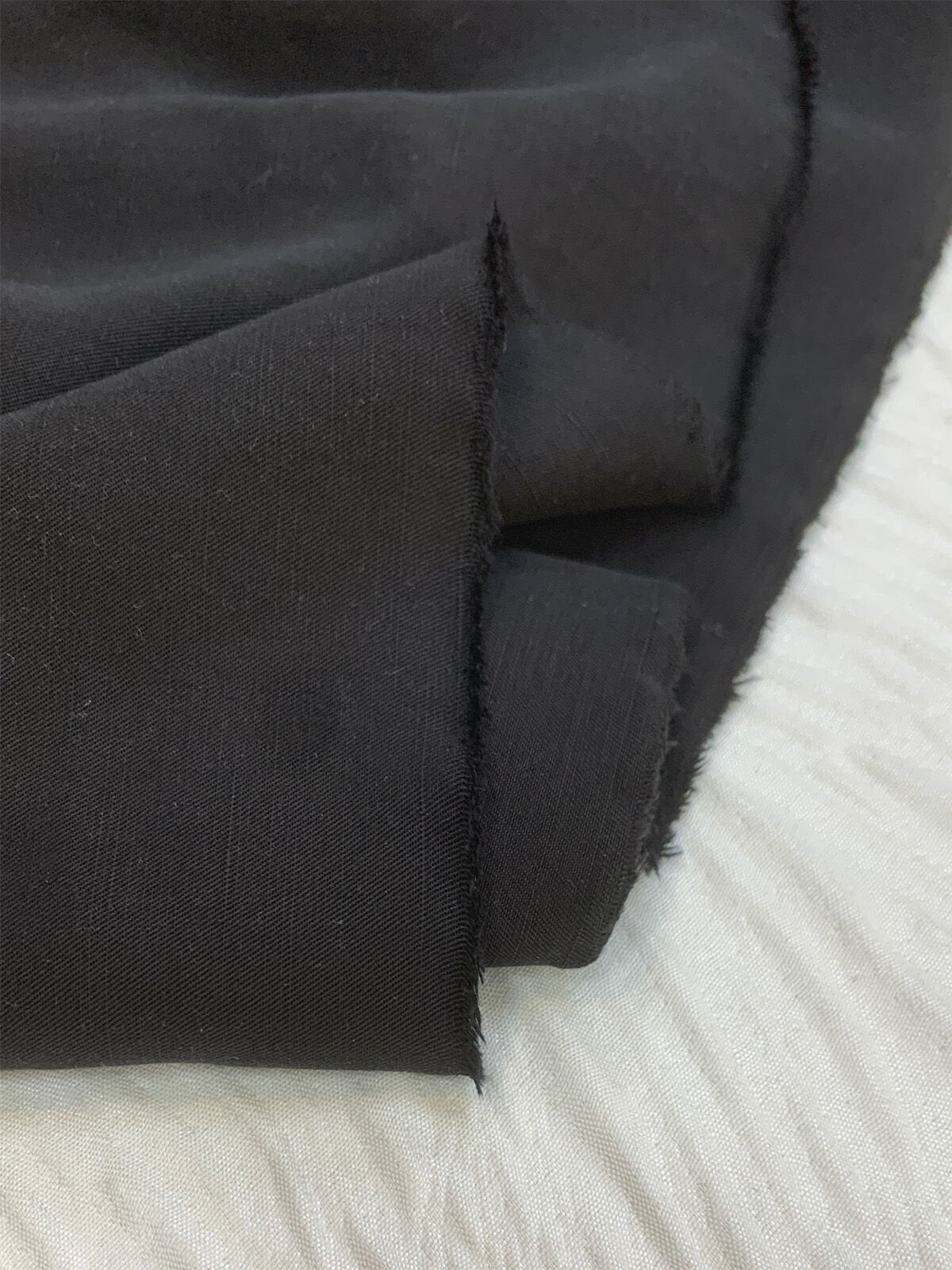 Siyah Tensel Keten Kumaş Dökümlü
